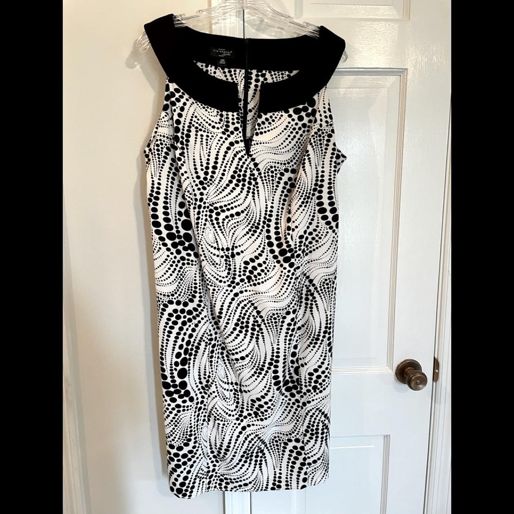Women’s sleeveless dress